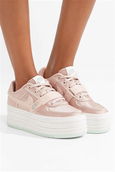 nike platform sneakers womens